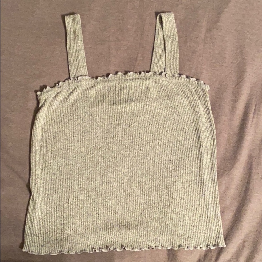 grey lettuce edge tank top